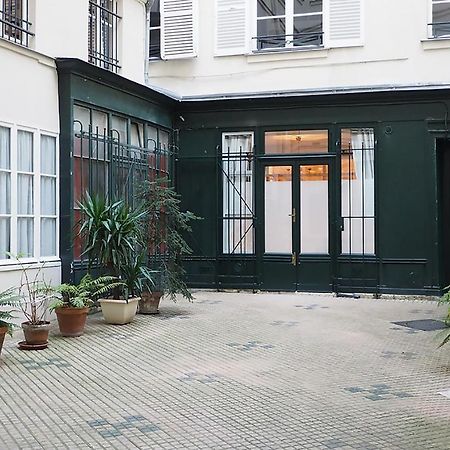 Palais Royal Chicsuites Paris Bagian luar foto