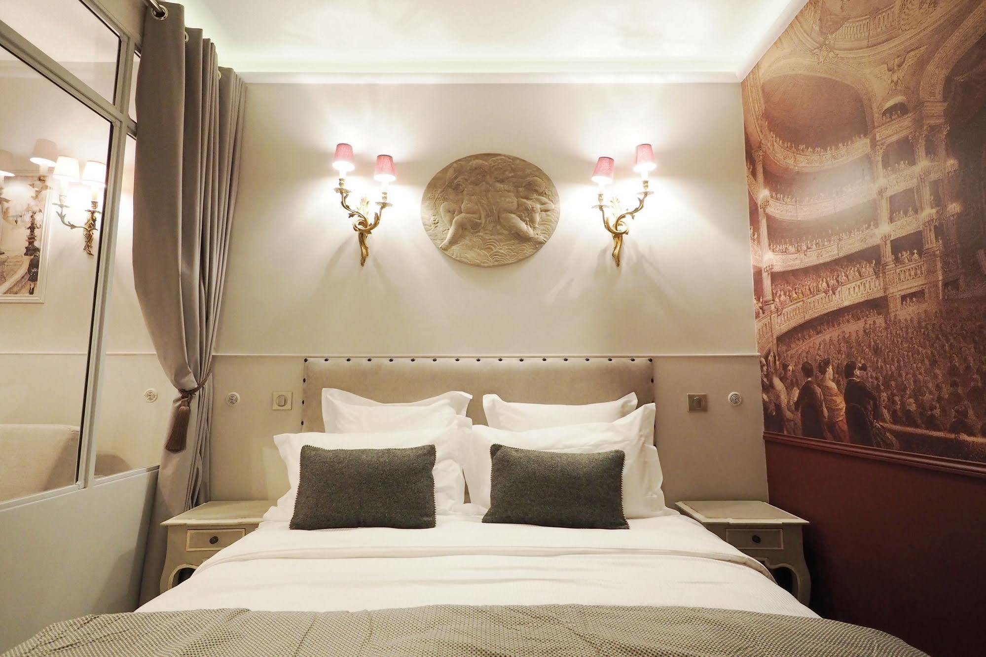 Palais Royal Chicsuites Paris Bagian luar foto