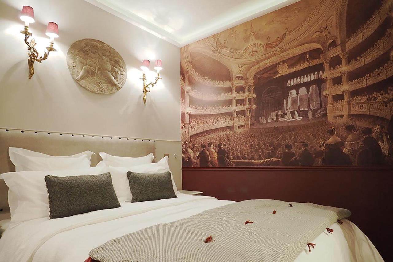 Palais Royal Chicsuites Paris Bagian luar foto