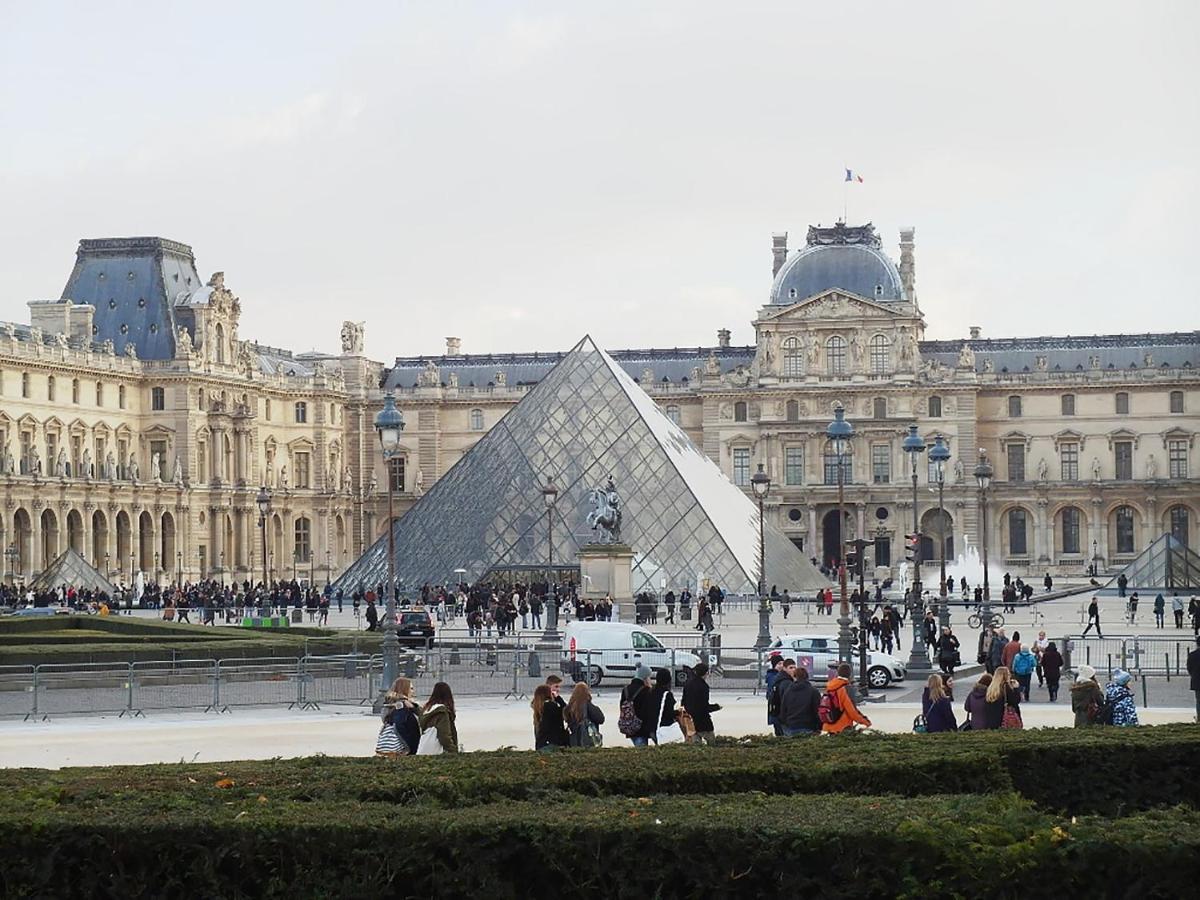 Palais Royal Chicsuites Paris Bagian luar foto